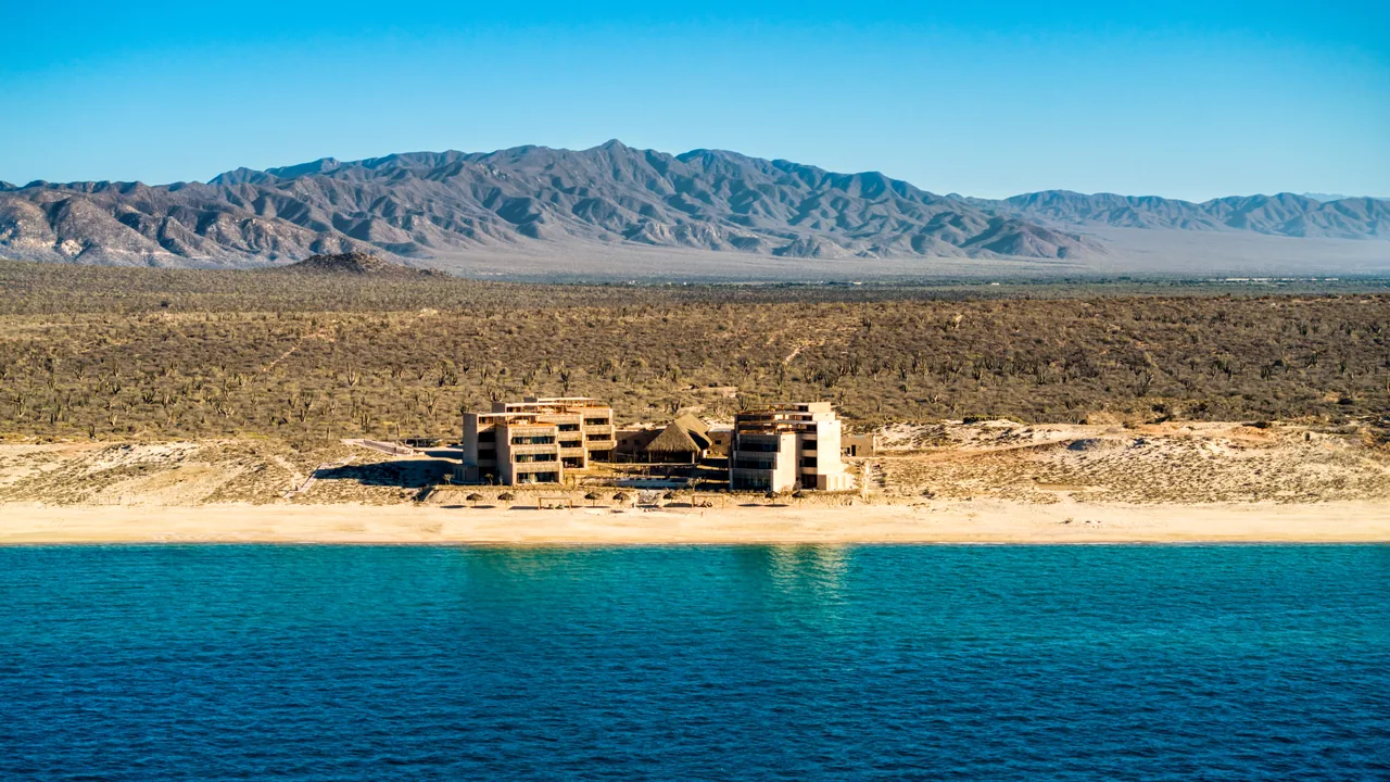 AMINA Wind Resort